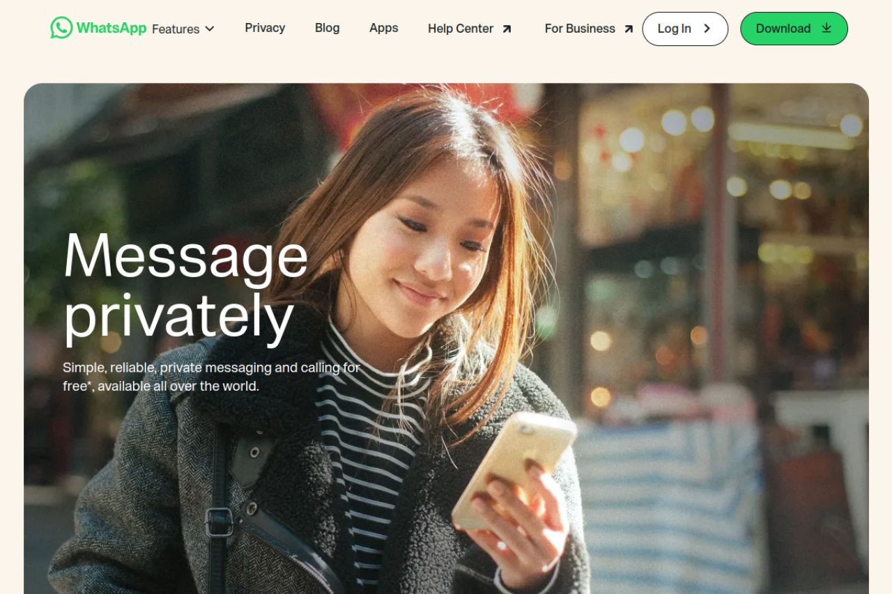 Скриншот сайта WhatsApp Business